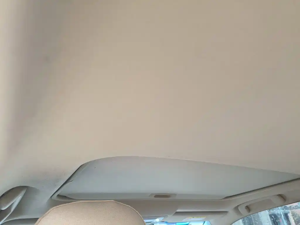 Toyota Camry — миниатюра 14