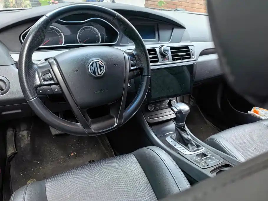 MG MG6 — миниатюра 12