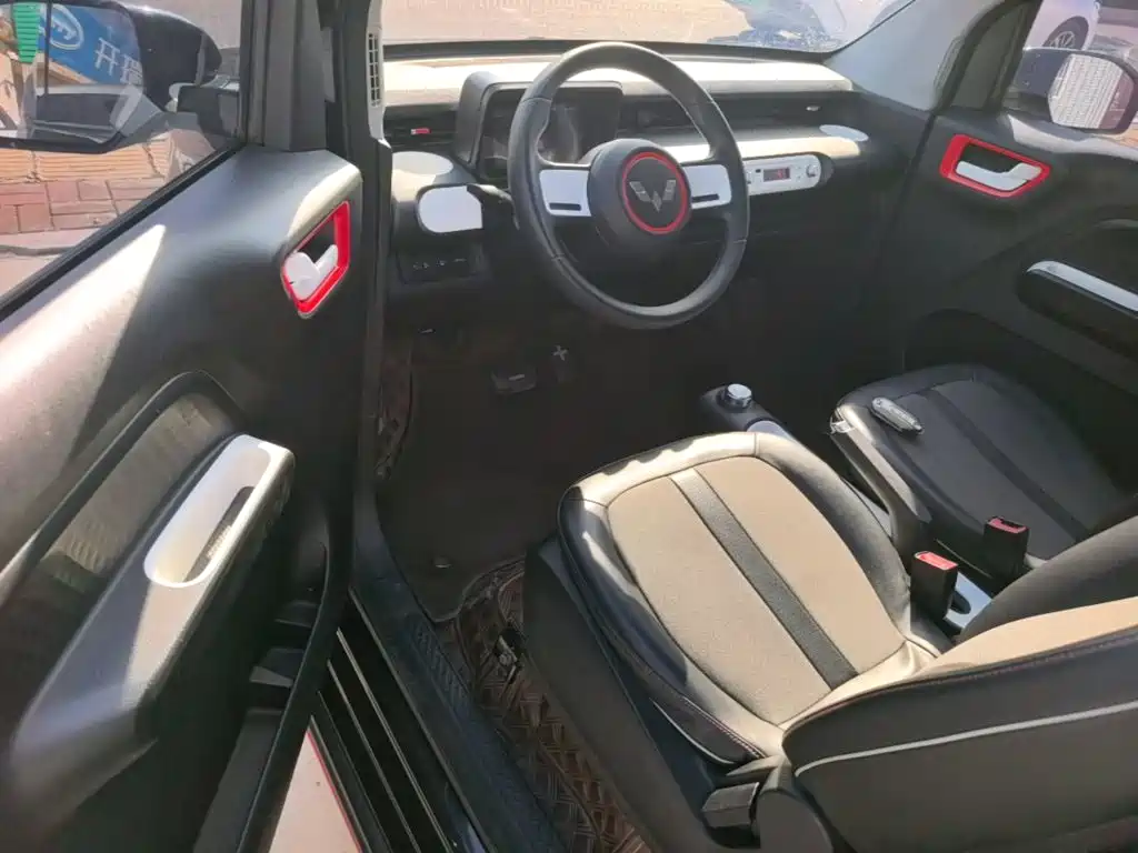 Wuling MINIEV — миниатюра 16