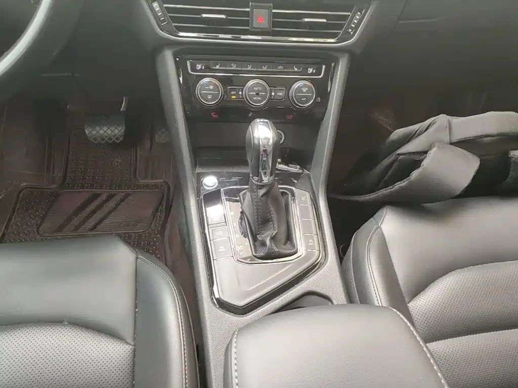 Volkswagen Tharu — миниатюра 14
