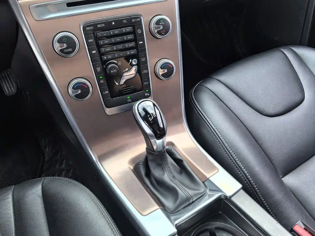 Volvo XC60 — миниатюра 15