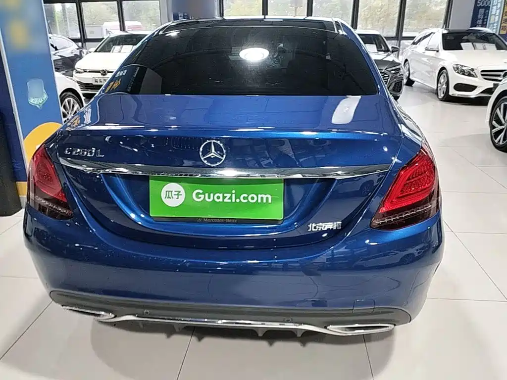 Mercedes-Benz C-Class — миниатюра 6