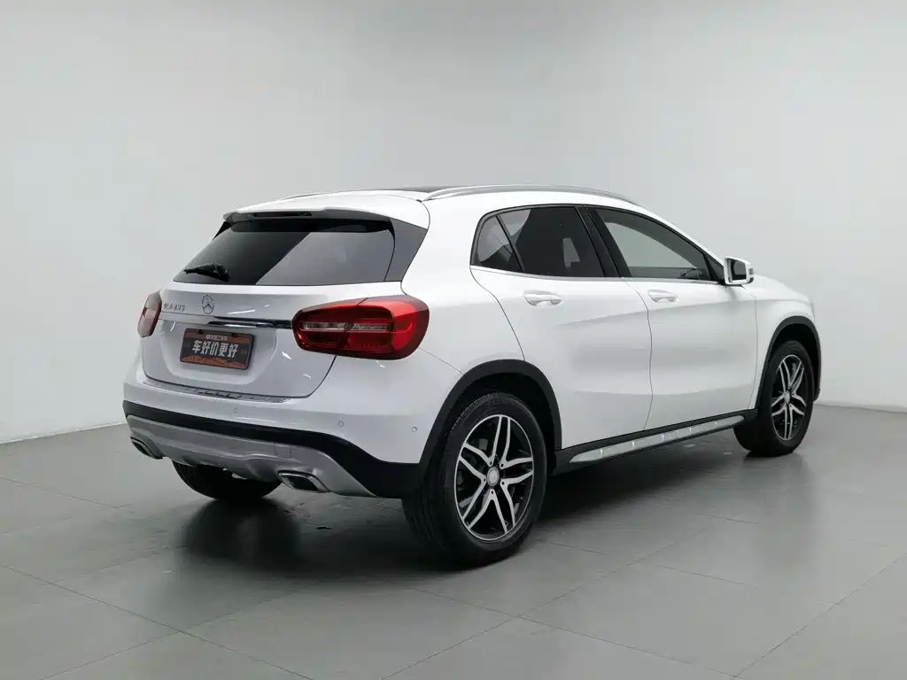 Mercedes-Benz GLA — миниатюра 2
