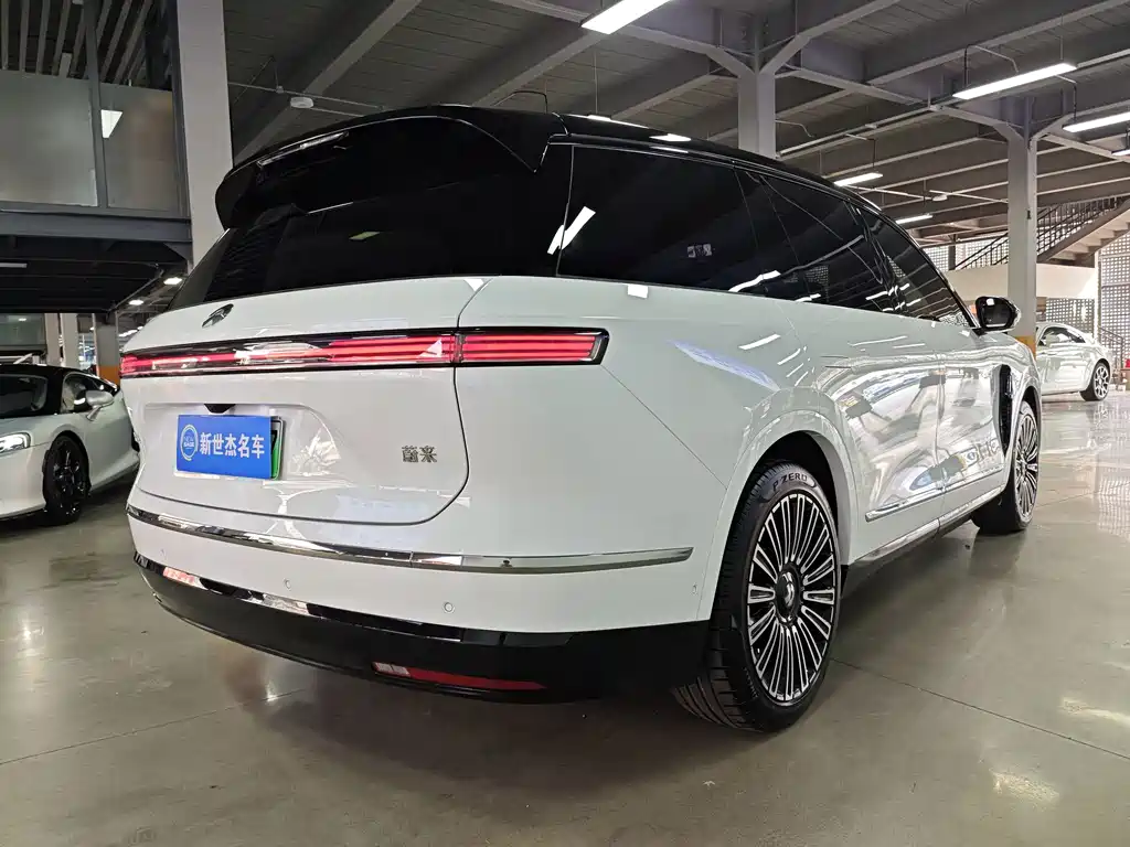 NIO ES8 — миниатюра 15
