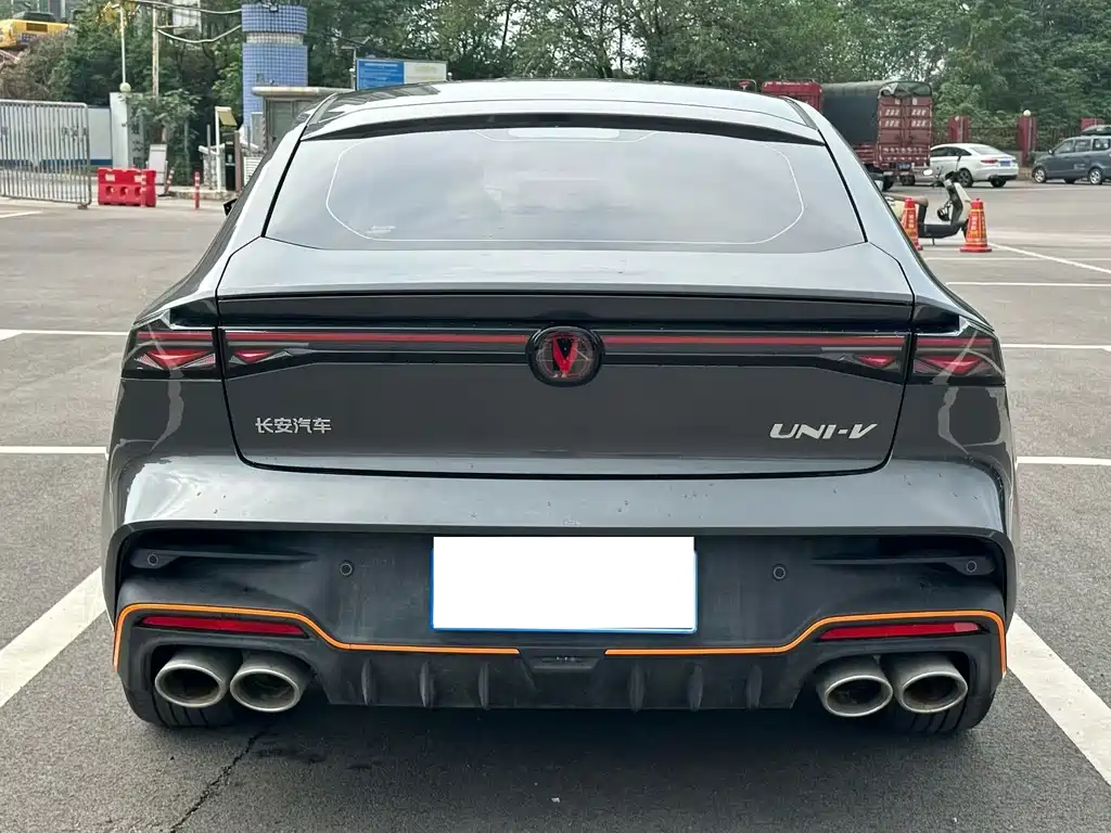 Changan UNI-V — миниатюра 8