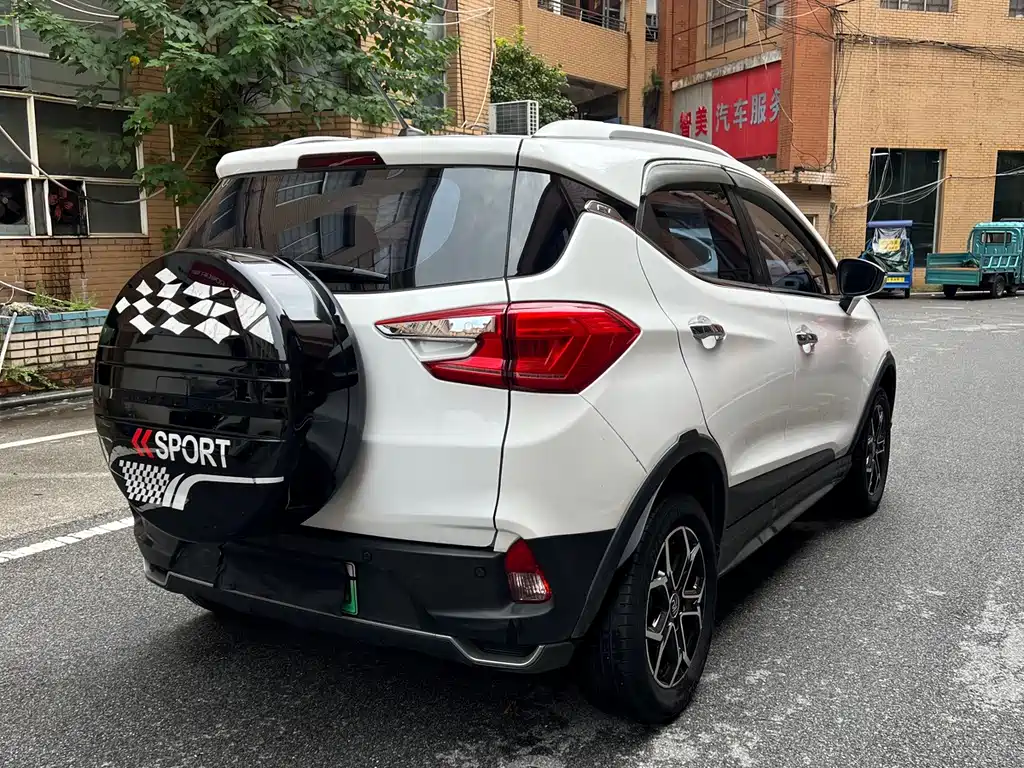 BYD Yuan Pro — миниатюра 4