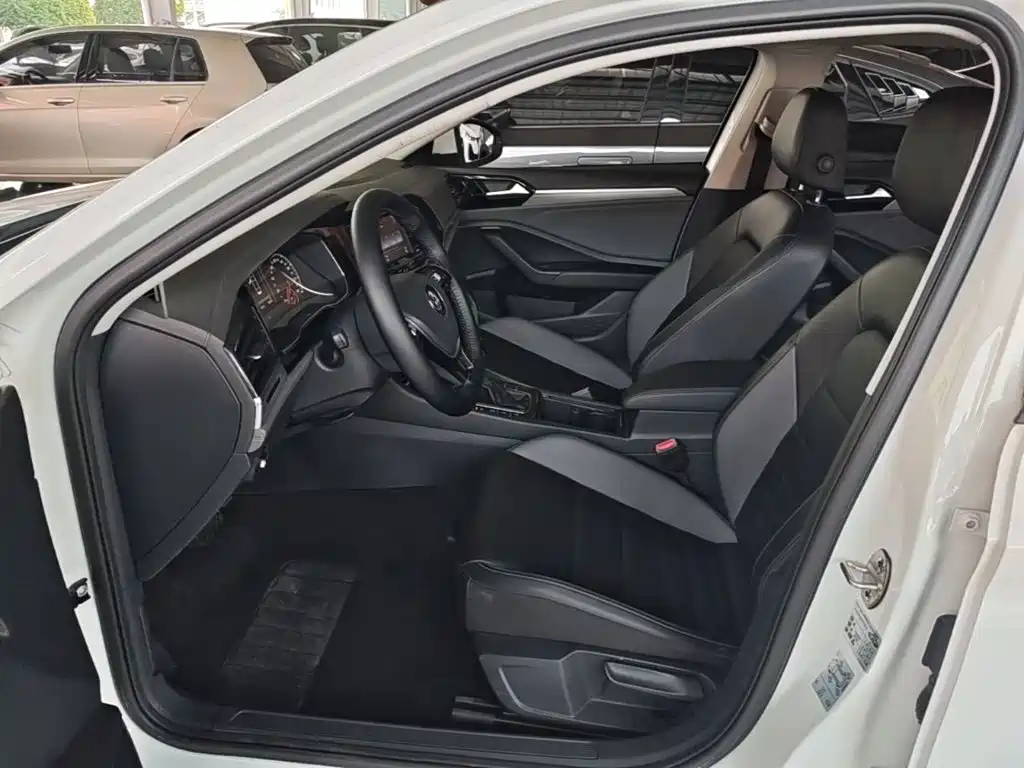 Volkswagen Sagitar — миниатюра 15
