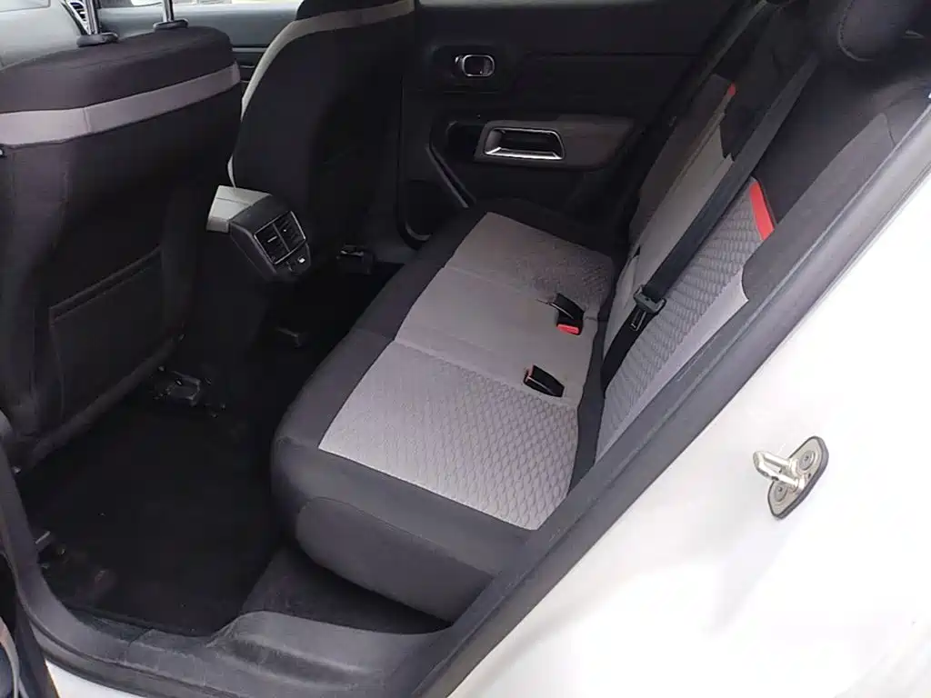 Citroen C5 AIRCROSS — миниатюра 17