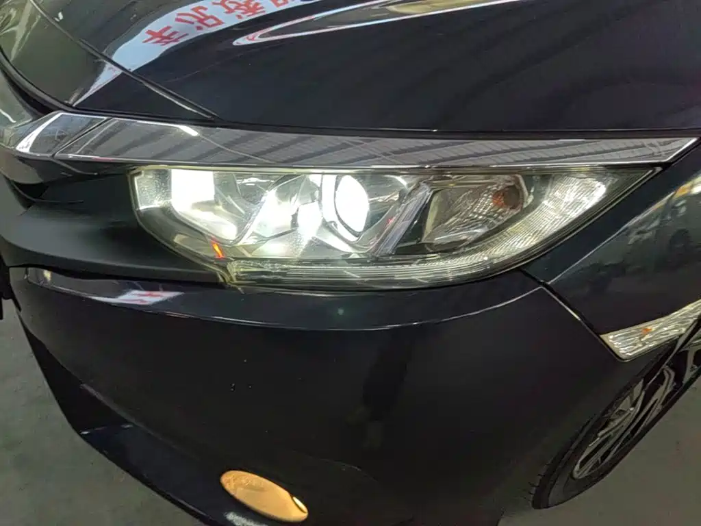 Honda Civic — миниатюра 18