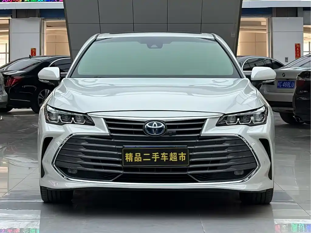 TOYOTA ASIAN DRAGON