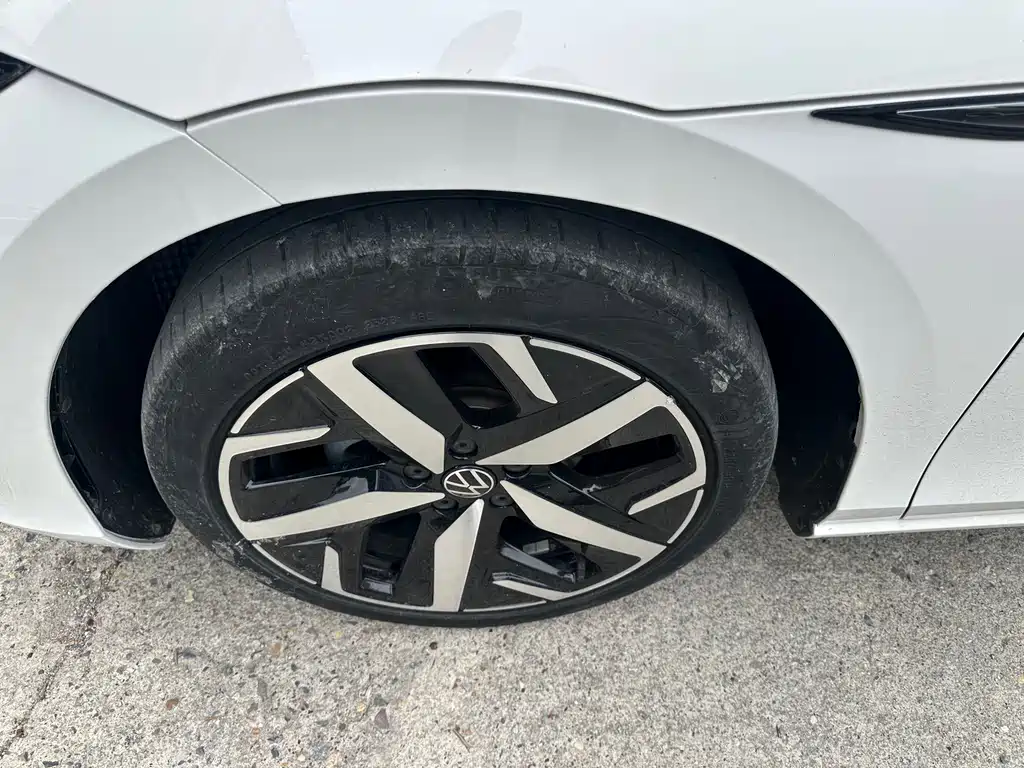 Volkswagen Lamando — миниатюра 10