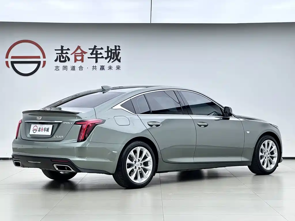 Cadillac CT5 — миниатюра 8