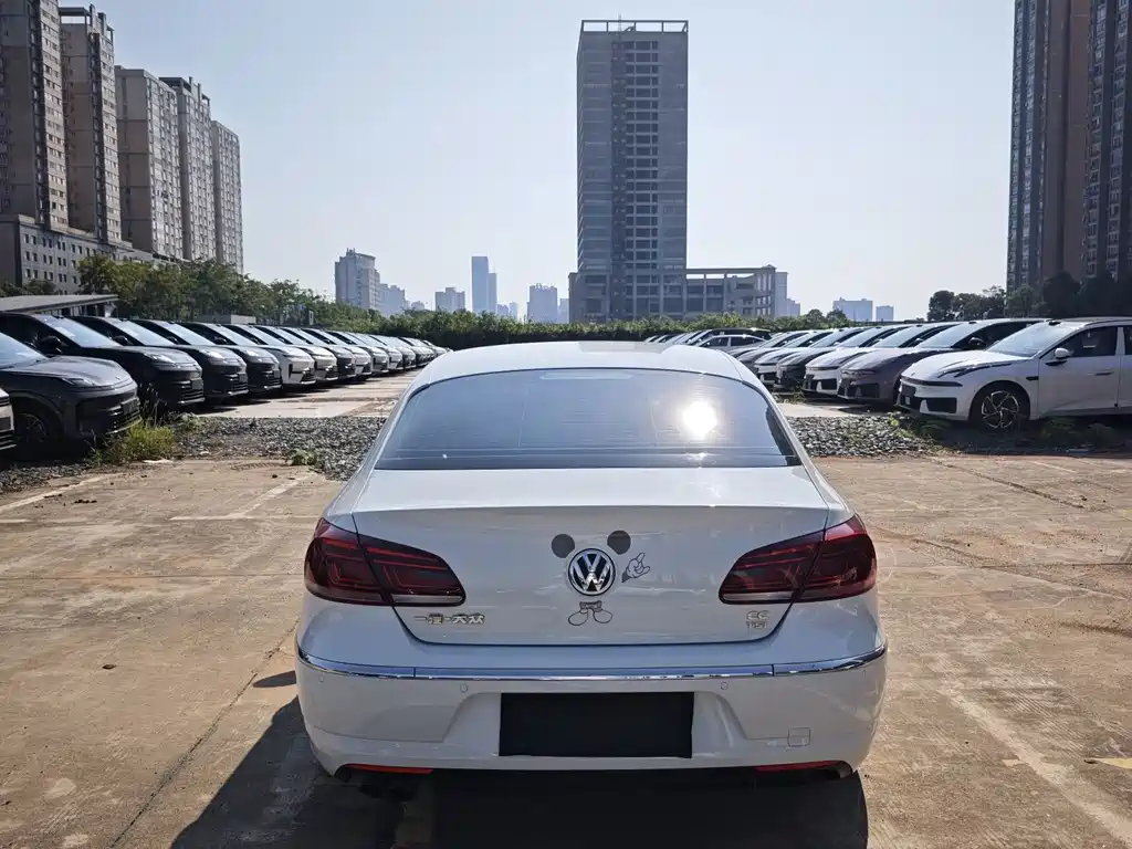 Volkswagen CC — миниатюра 10