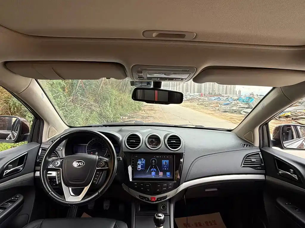 BYD S7 2016 1.5T MT Luxury