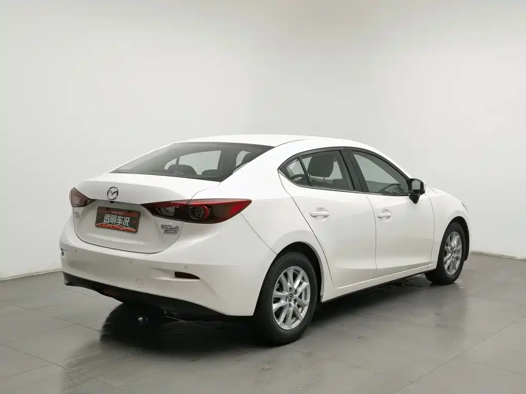 Mazda 3 Axela — миниатюра 2