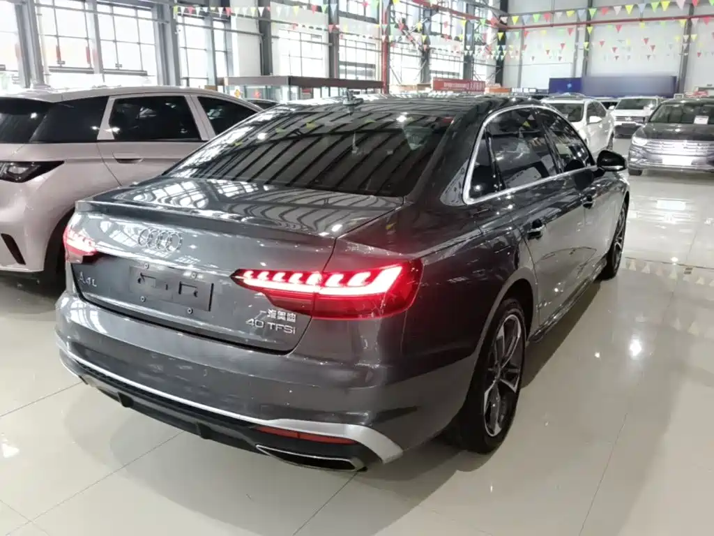 Audi A4L — миниатюра 7