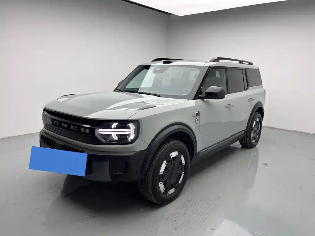 Ford Bronco Basecamp