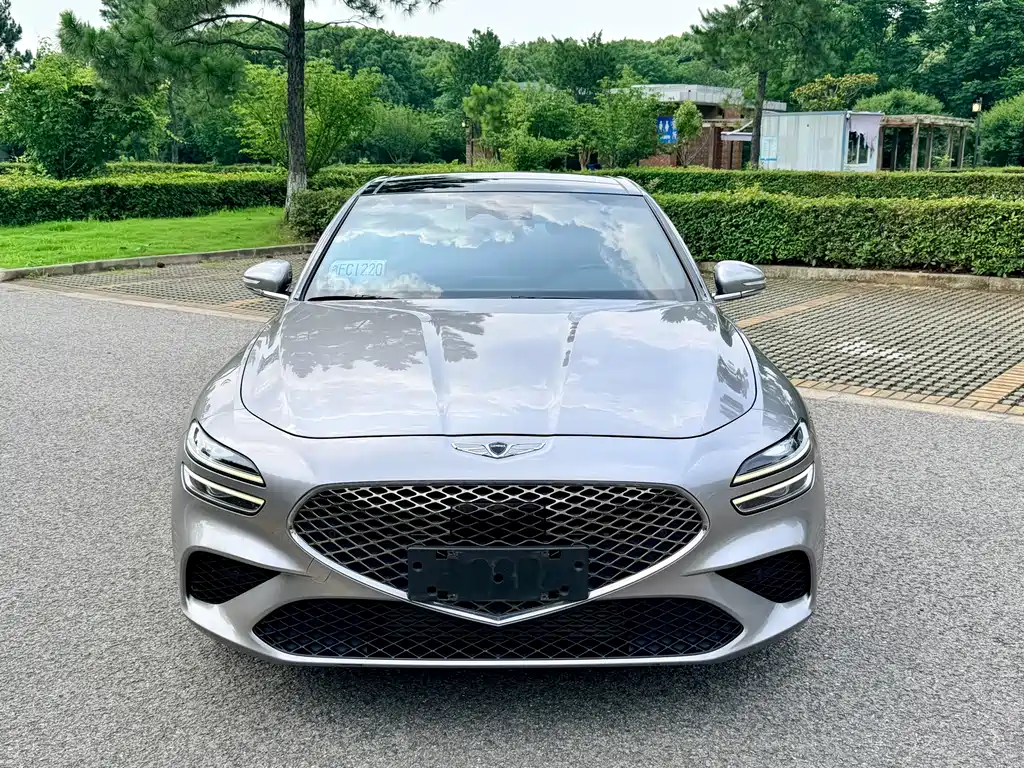 Genesis G70 2021 2.0T Luxury