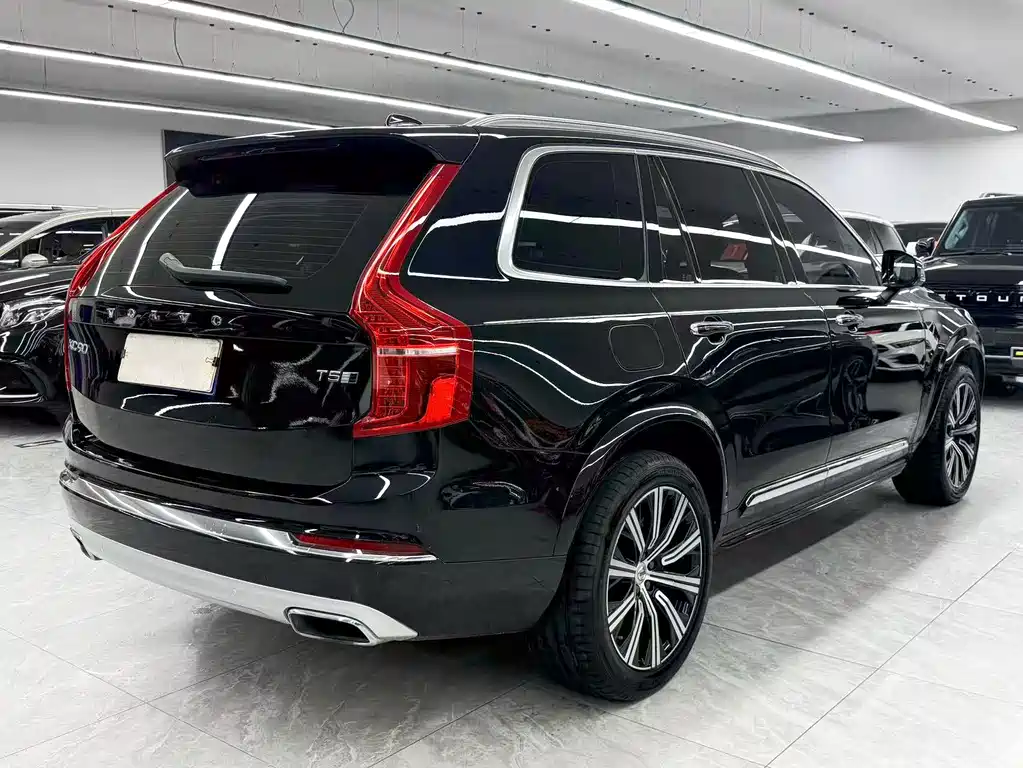 Volvo XC90 — миниатюра 6