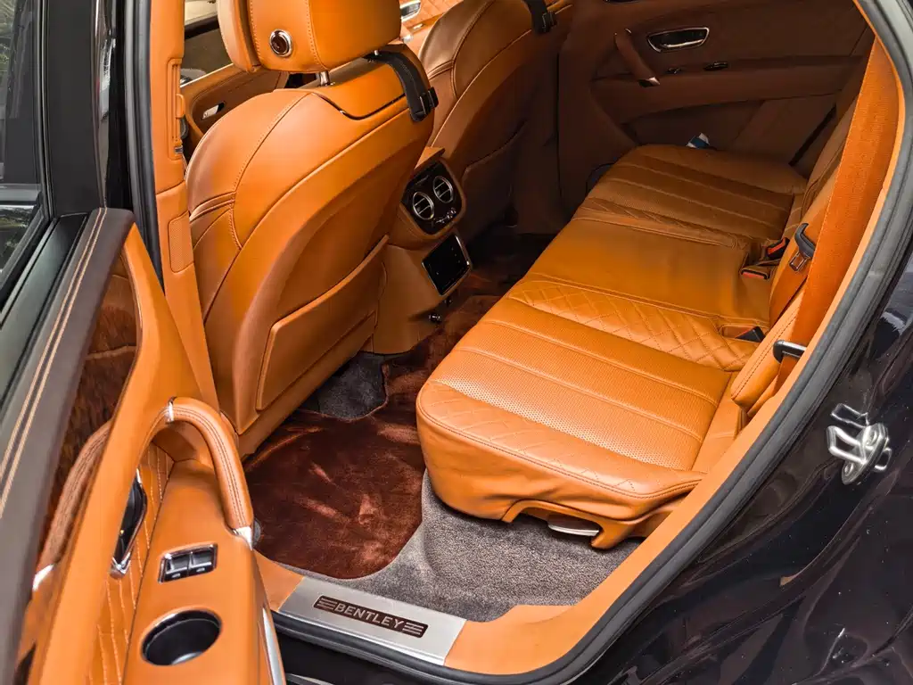 Bentley Bentayga 2016 6.0T Standard