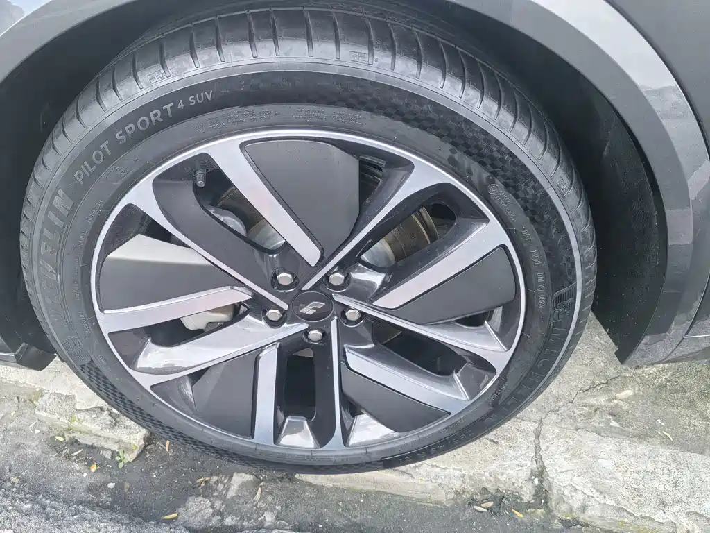 Li Auto Li L9 — миниатюра 13