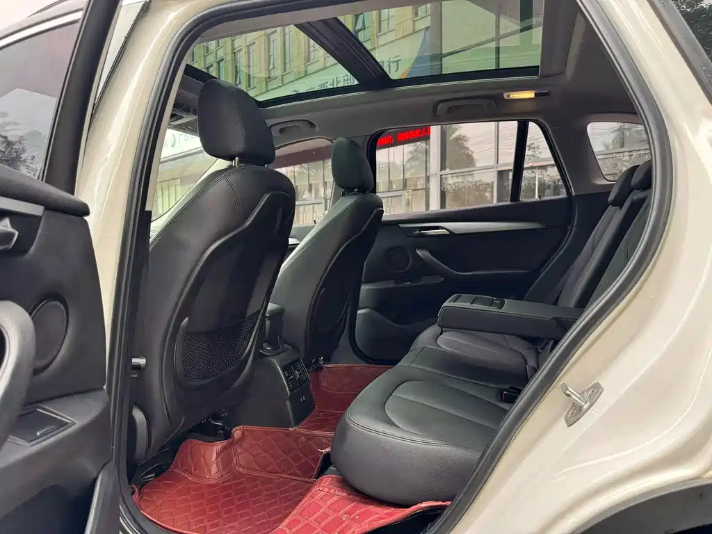 BMW X1 — миниатюра 7