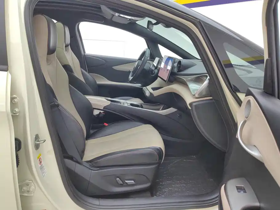 BYD Dolphin — миниатюра 8