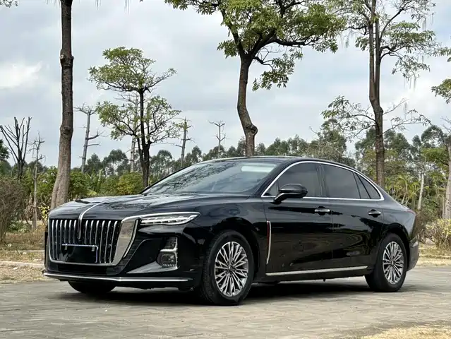 2023 Hongqi H5
