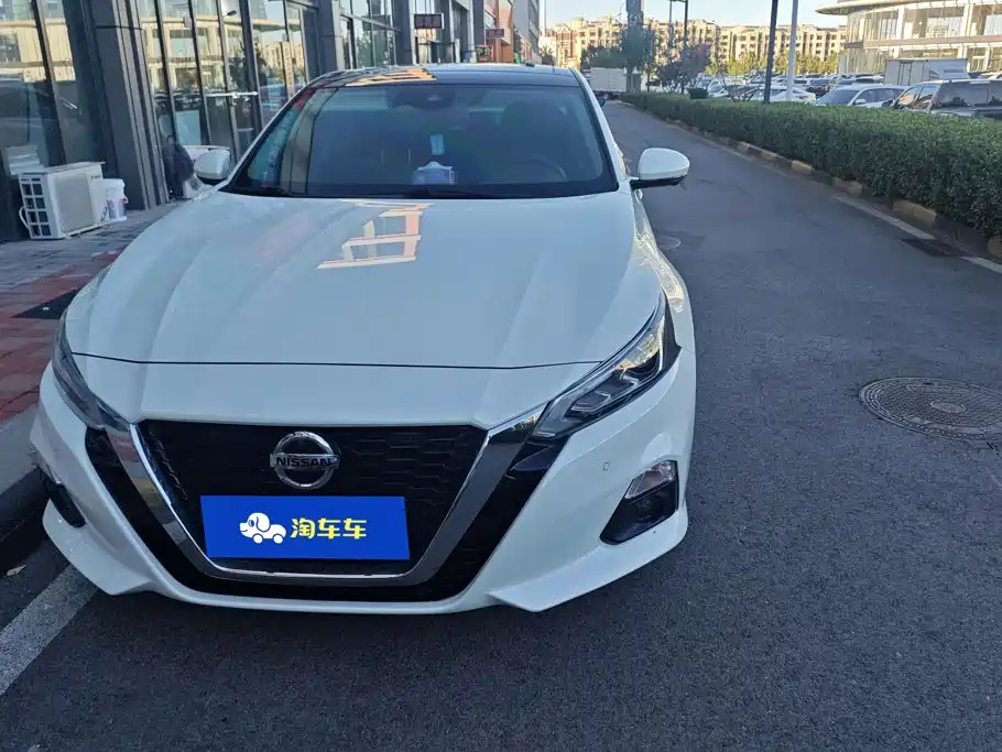 Nissan Teana — миниатюра 2