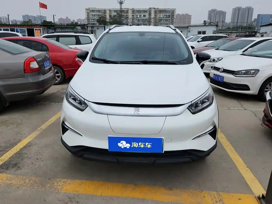 BYD Yuan Pro — миниатюра 2
