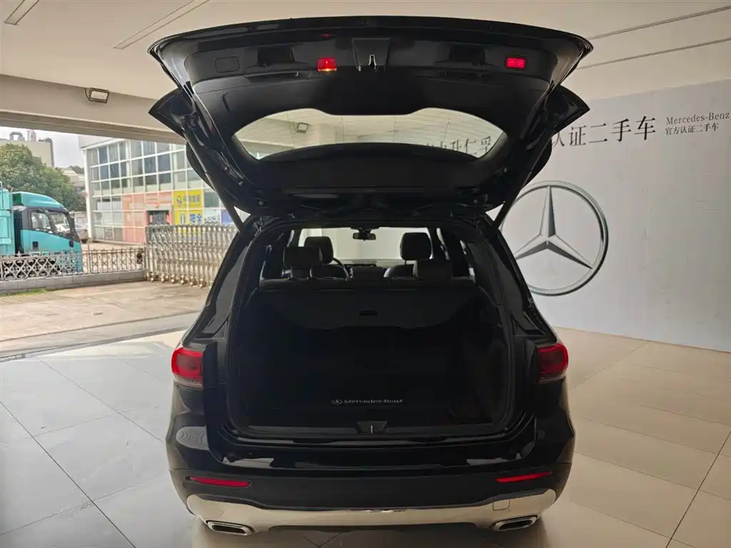 Mercedes-Benz GLB 2023 GLB 220