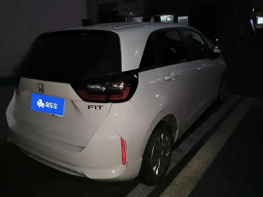 Honda Fit — миниатюра 3