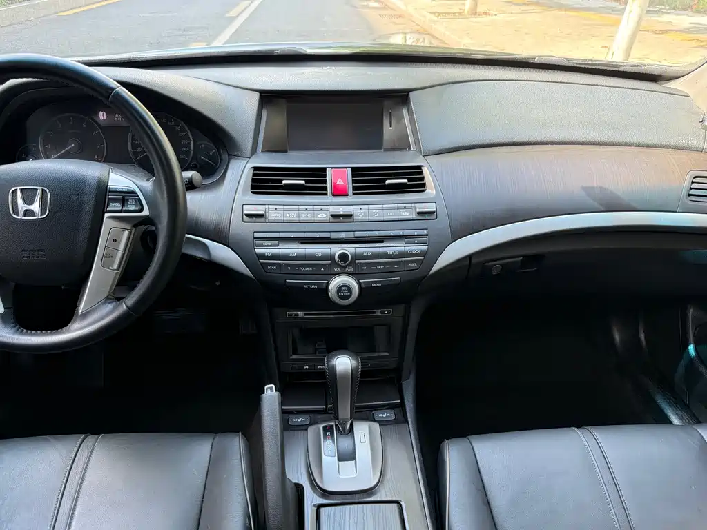 Honda Crosstour — миниатюра 17