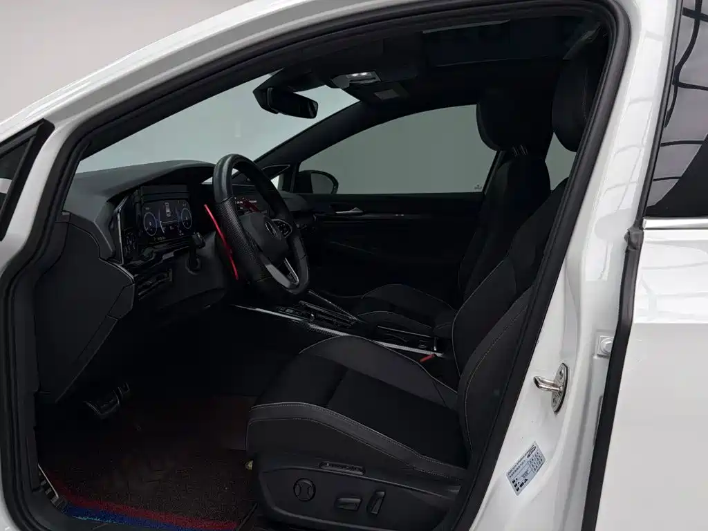 Volkswagen Golf — миниатюра 15