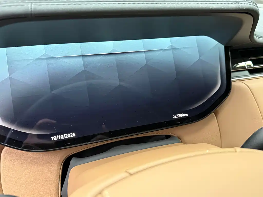 Land Rover Range Rover — миниатюра 5
