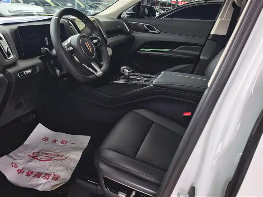 Hongqi HS3 PHEV 2025 117km PLUS