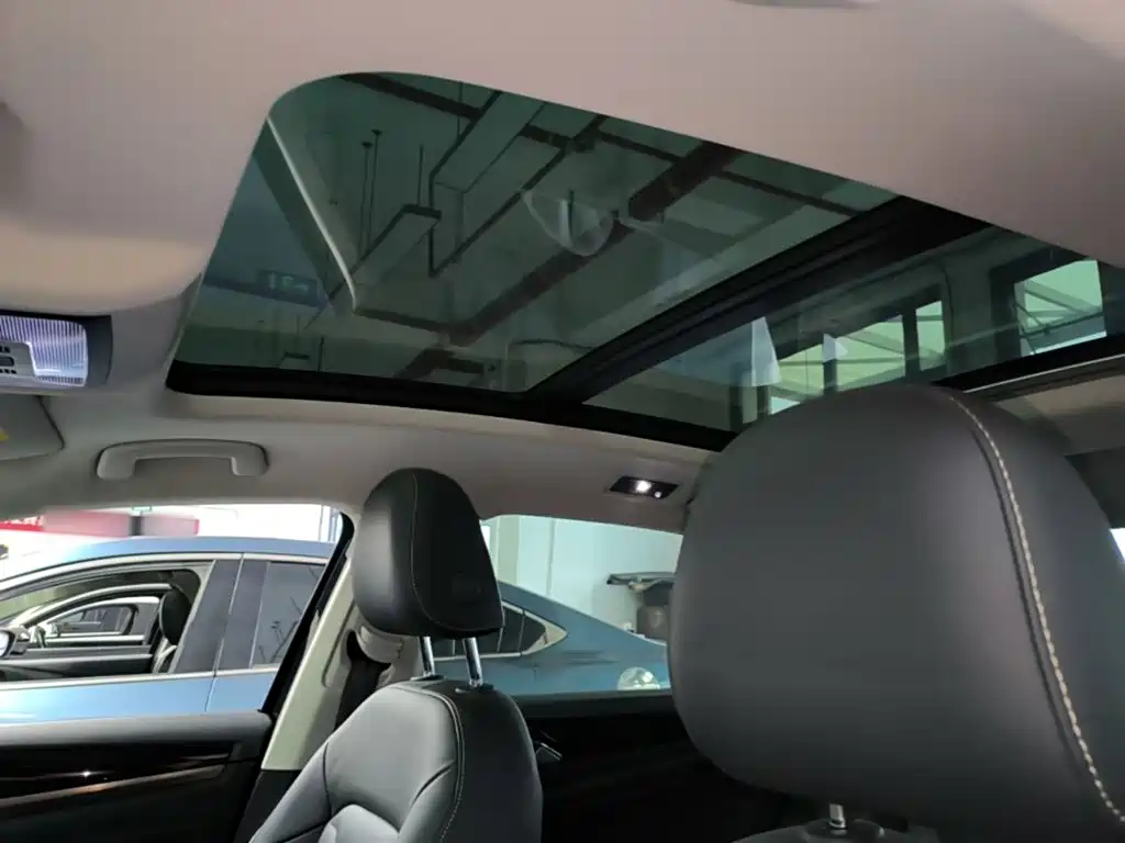 Volkswagen Passat — миниатюра 18