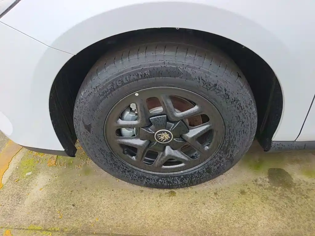 BYD Qin PLUS — миниатюра 23