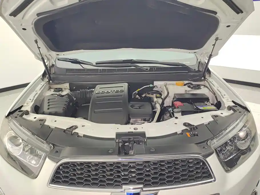 Chevrolet Captiva — миниатюра 10