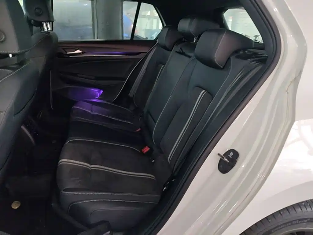 Volkswagen Golf — миниатюра 17