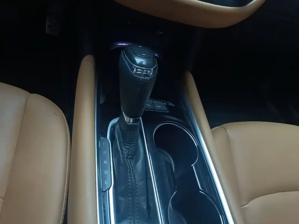 Chevrolet Malibu XL — миниатюра 14