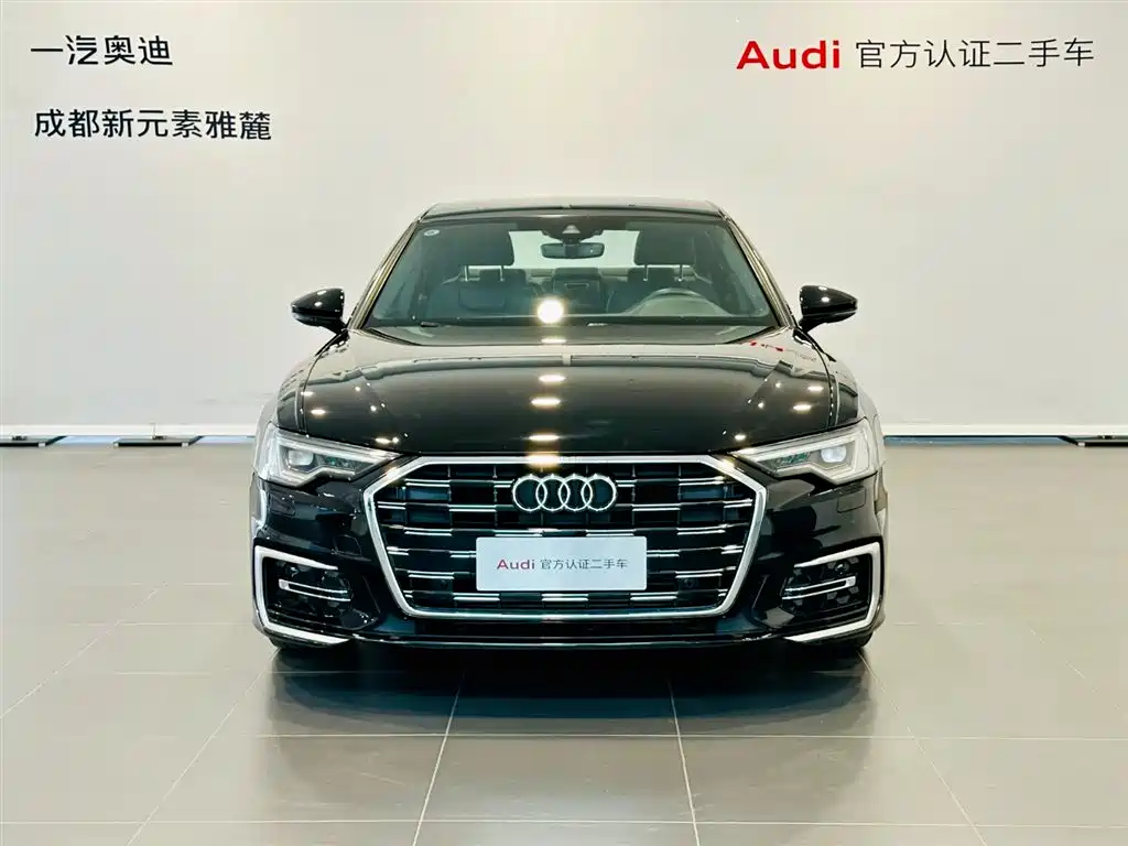 Audi A6L 2023 40 TFSI Luxury