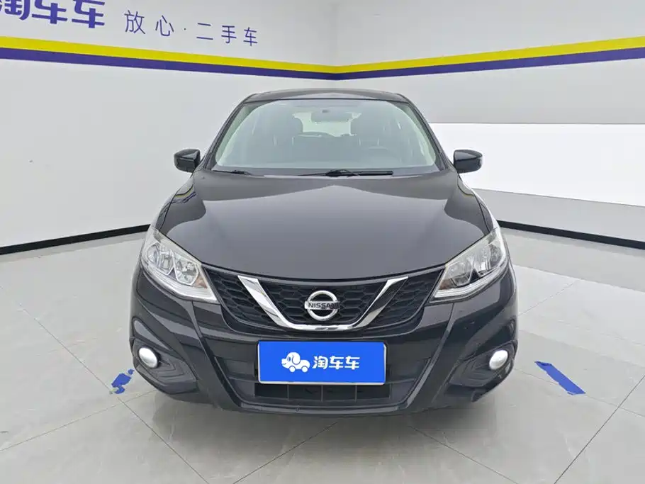 Nissan Tiida — миниатюра 2