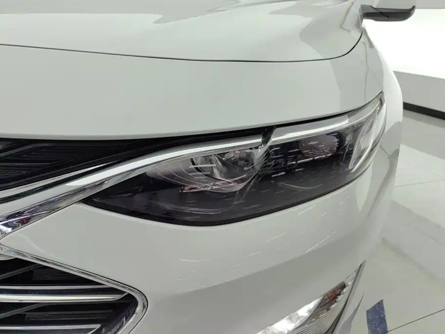 Chevrolet Malibu XL — миниатюра 5