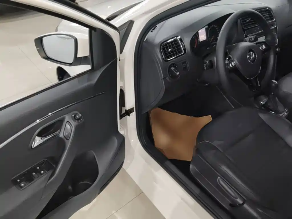 Volkswagen Polo — миниатюра 16