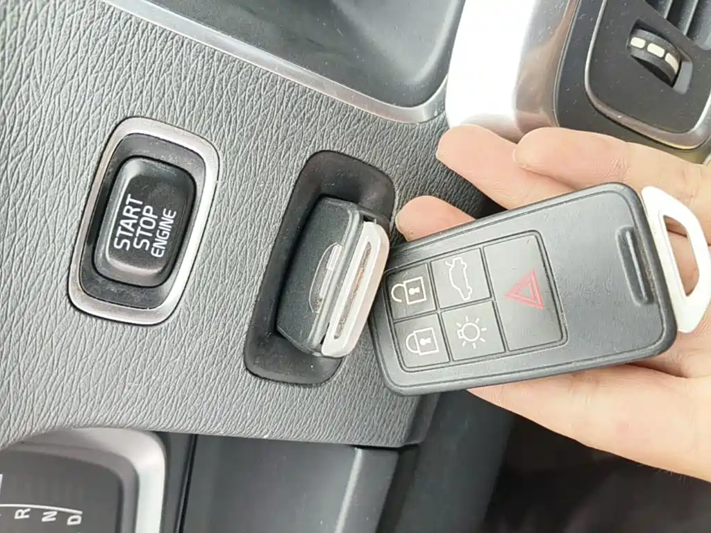 Volvo S60 — миниатюра 9