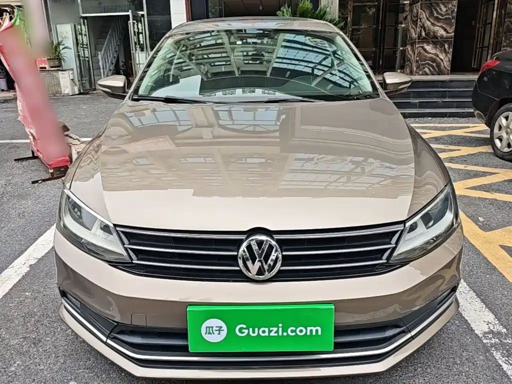 Volkswagen Sagitar — миниатюра 3