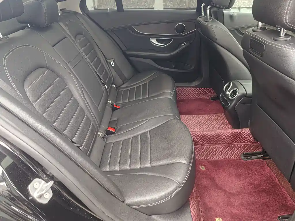 Mercedes-Benz C-Class — миниатюра 17
