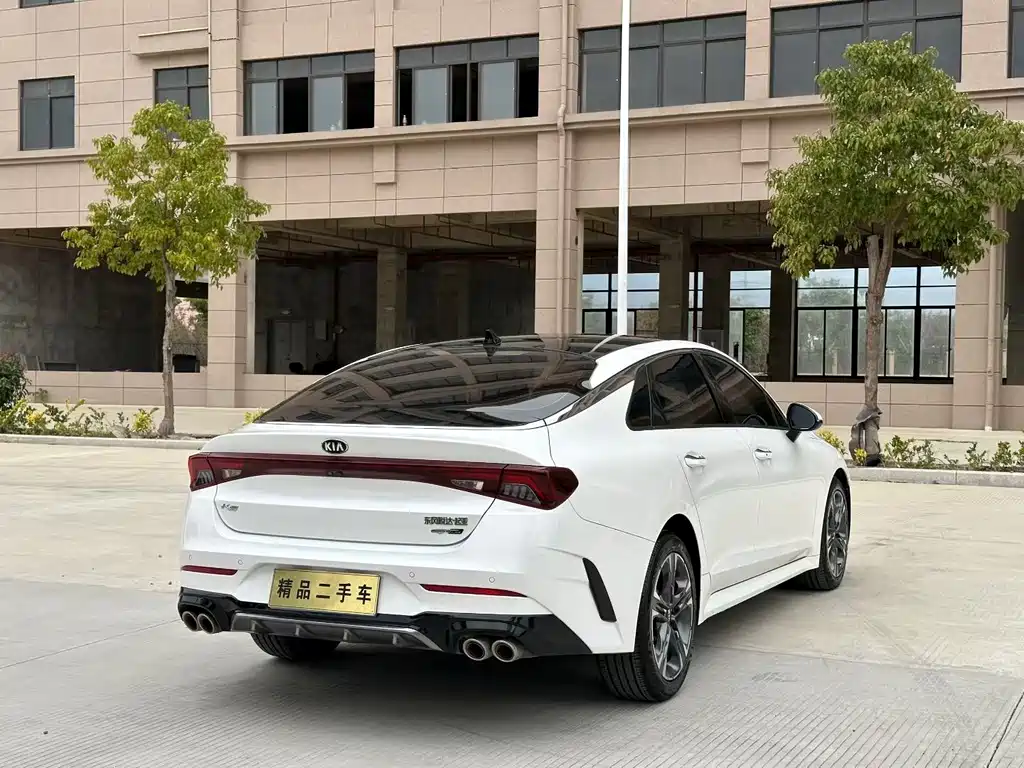 Kia K5 — миниатюра 7