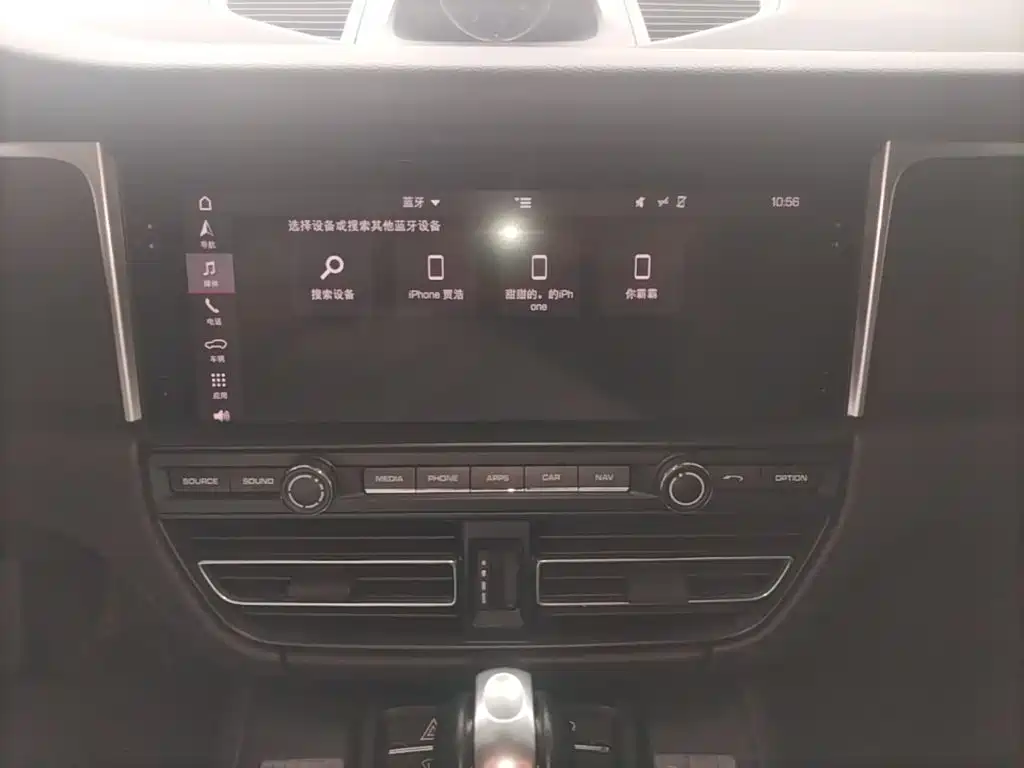Porsche Macan — миниатюра 9
